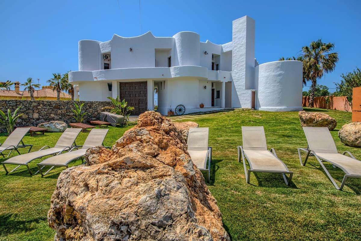 Apartamentos Turisticos Bahia De Trafalgar Zahora Ngoại thất bức ảnh